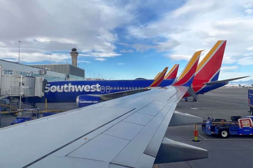 Flights for Minors Comparing Each Airline's Fees & Rules Trips With Tykes