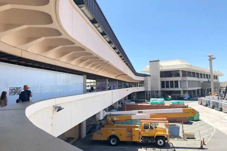 What It’s Like to Fly Southwest to Hawaii OAK to HNL Flight Review