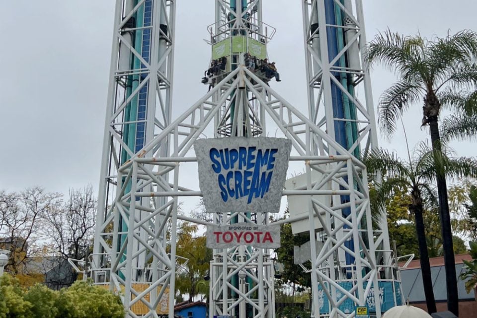 17 MustDo Knott's Berry Farm Rides for Every Age Trips With Tykes