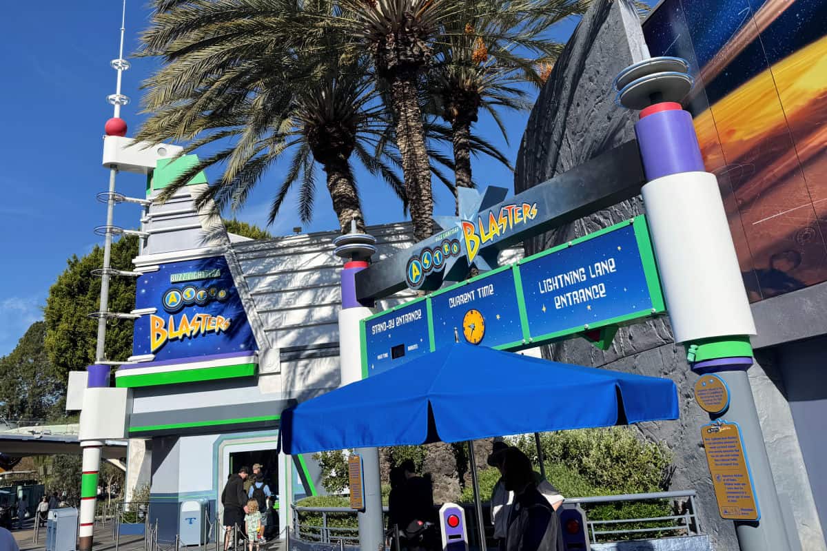 Buzz Lightyear Lightning Lane Entrance Disneyland