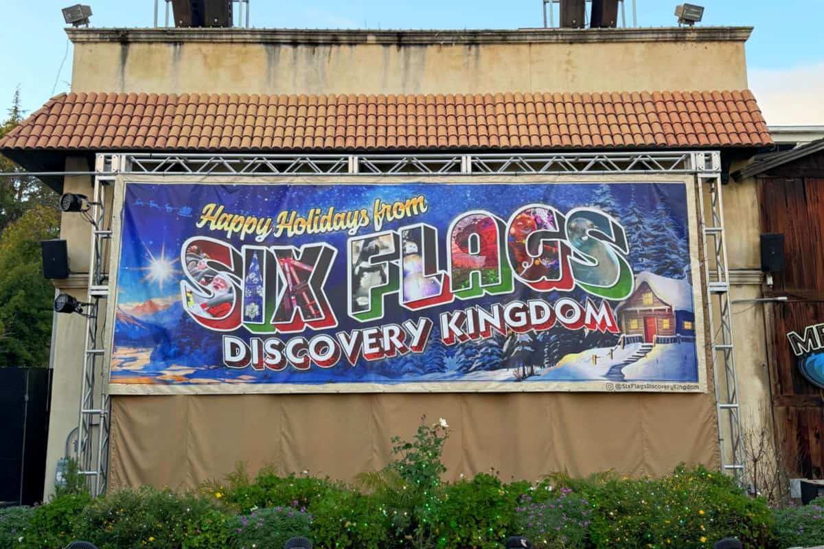 Six Flags Discovery Kingdom Holiday Event