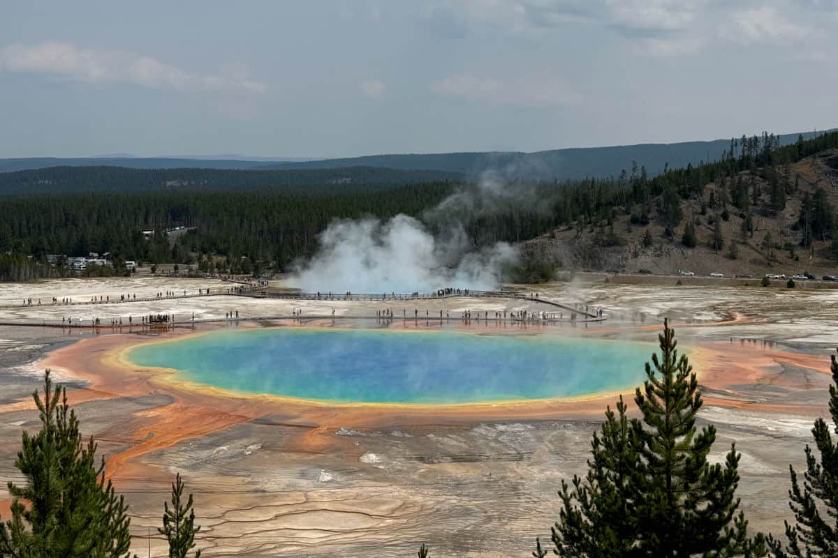 Yellowstone Grand Prismatic Overlook View