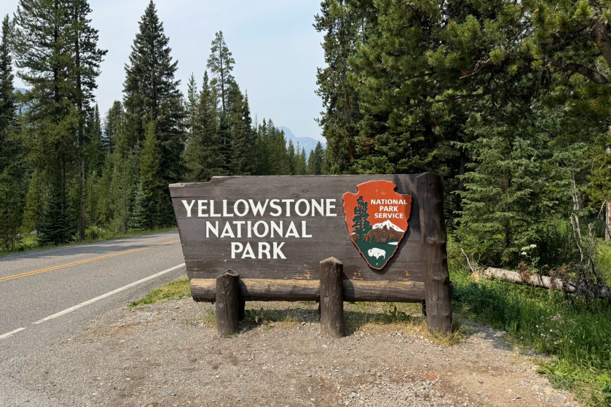 Yellowstone National Park Entrance Sign Horizontal