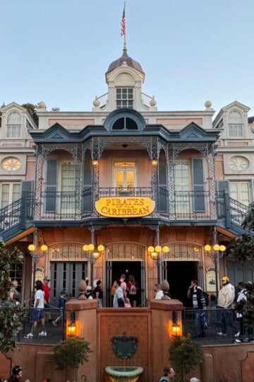 Pirates of the Caribbean Exterior in Disneyland New Orleans Square - Square