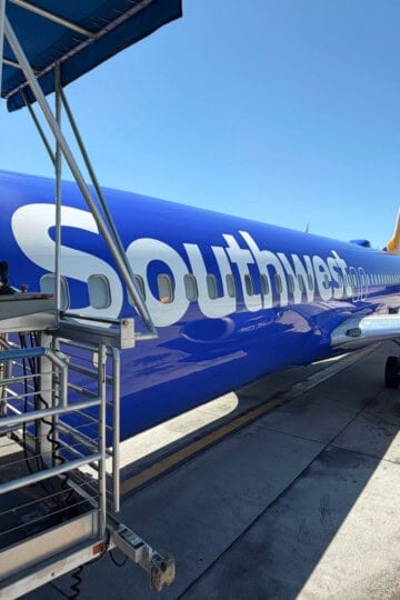 Southwest Airlines Plane Exterior Boarding Stairs (1)